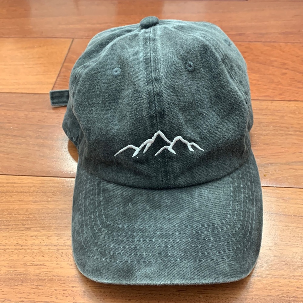 Mountain hat
